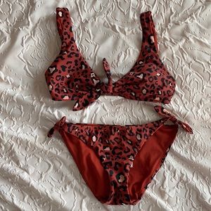 Hollister XS Rust Color Cheetah Bikini Set